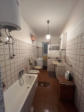 Gemeinschaftsbad Serrone Frühlingszimmer
