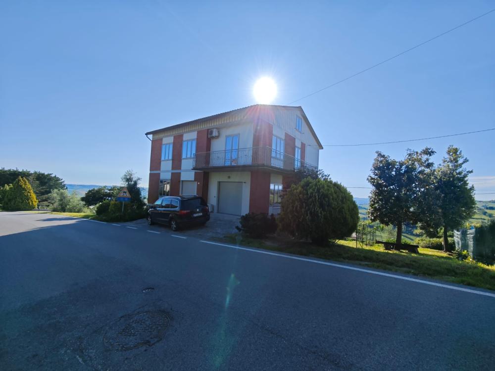 Appartamento nelle Marche a Casa Doris per 4 persone – Vacanze a Montecarotto